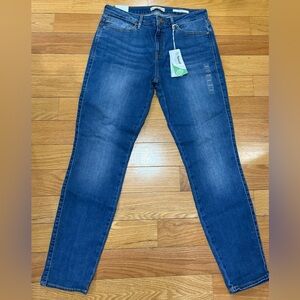 Guess Women's Blue Skinny Jeans